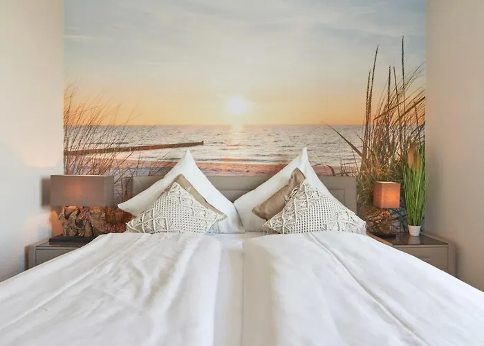 Ocean House Apartment *